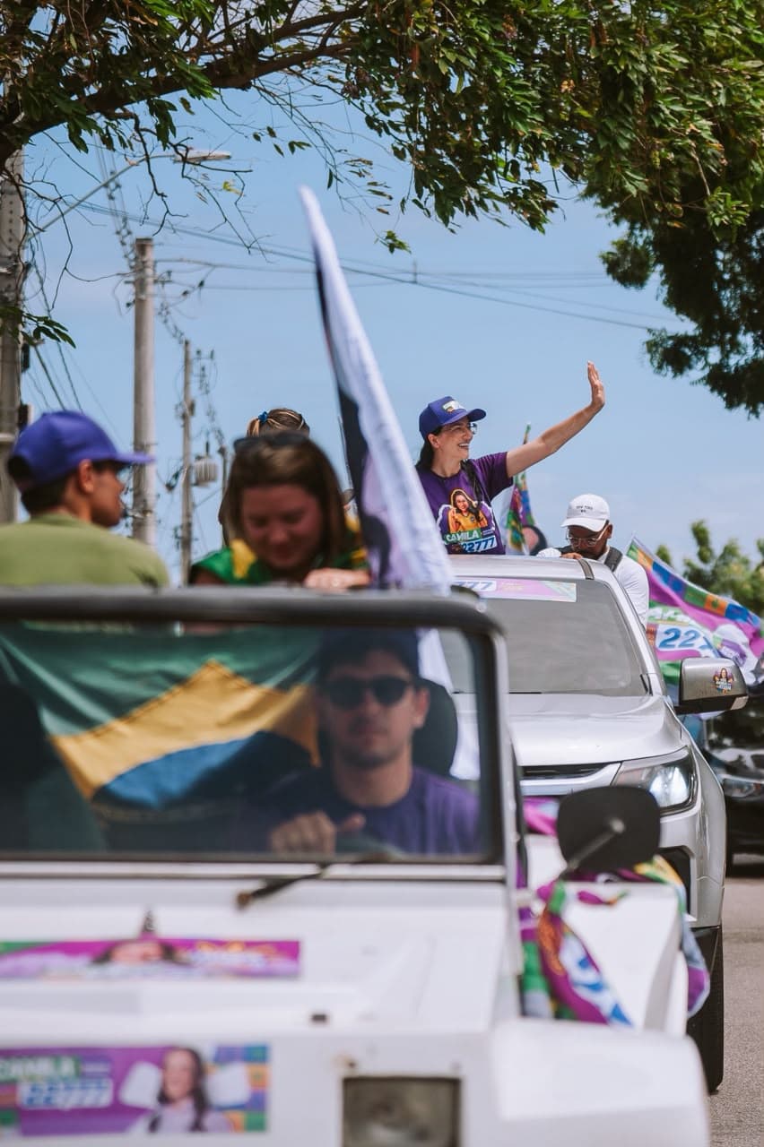Camila mostra força com grande carreata pela Zona Norte de Natal