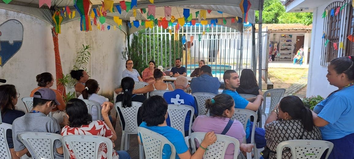 STTU e associação de famílias de autistas dialogam sobre a lei da gratuidade no transporte