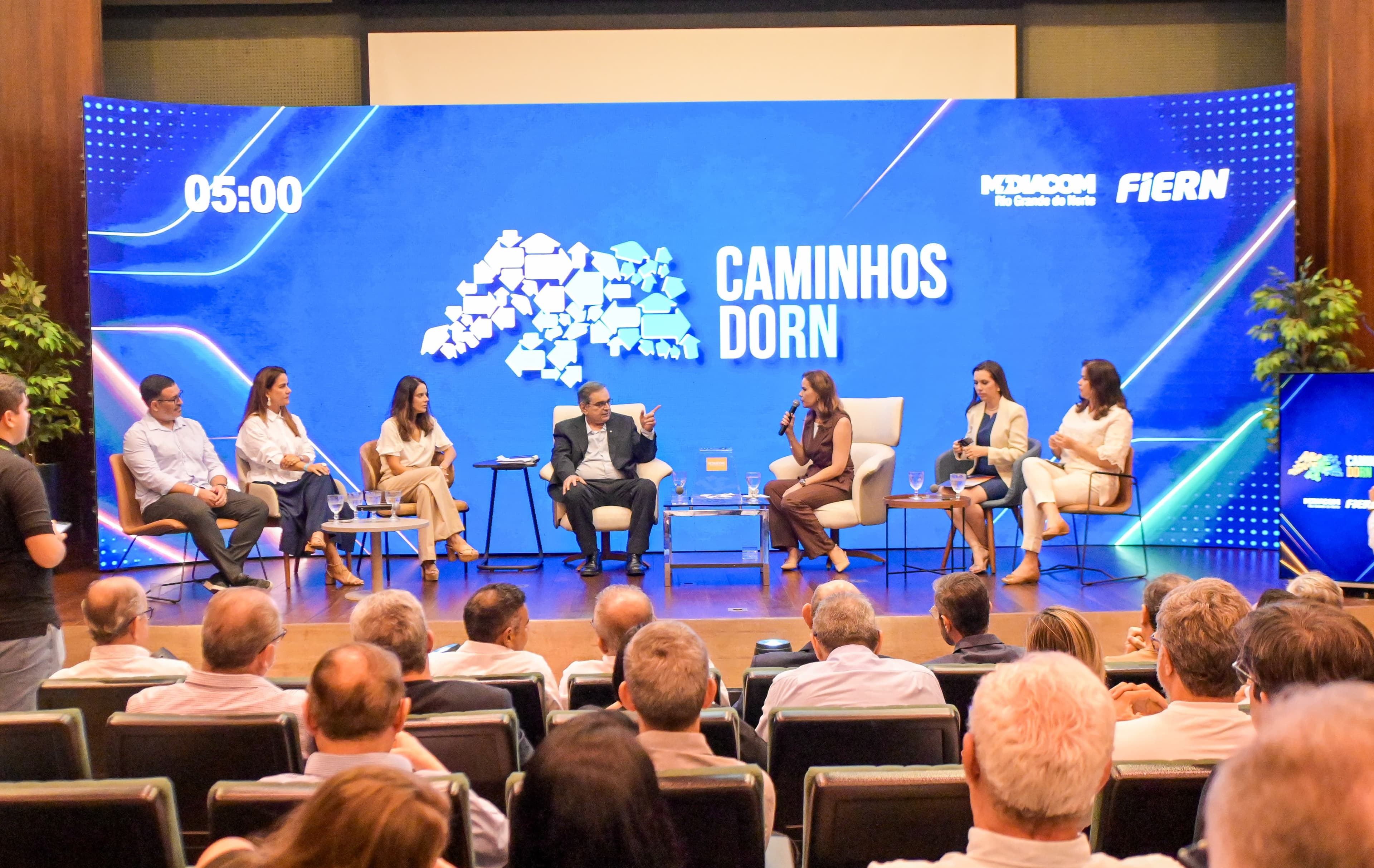Álvaro Dias defende pacto econômico e social para reconstruir o Rio Grande do Norte no Fórum Caminhos do RN