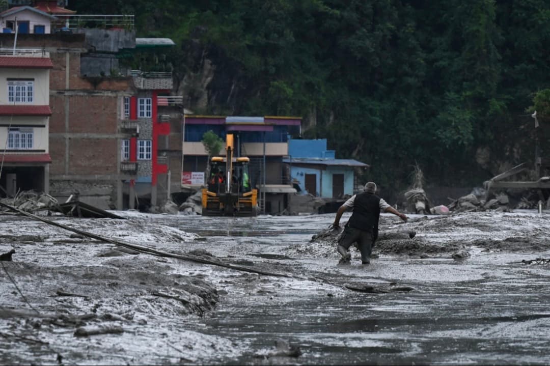 Avalanche no Nepal e Tibete: resgate busca mais de 1,3 mil desaparecidos; mortos passam de 270