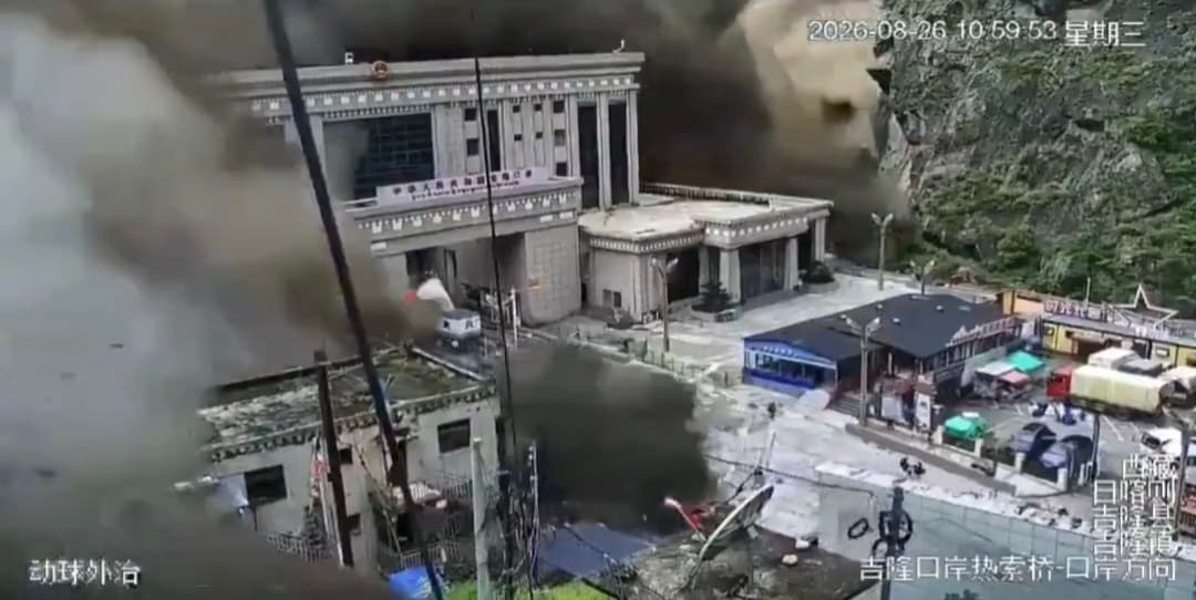 (Vídeo)Enchente devastadora no Nepal deixa 384 viajantes desaparecidos e ao menos 55 mortos