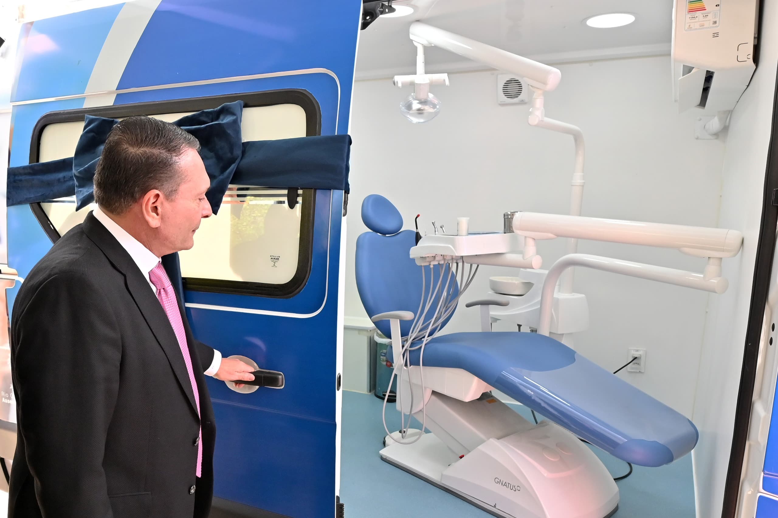 ALRN inaugura odontomóvel para ampliar atendimento de saúde bucal no RN