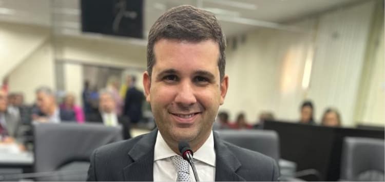 Felipe Alves se prepara para retornar à Câmara de Natal em 2027